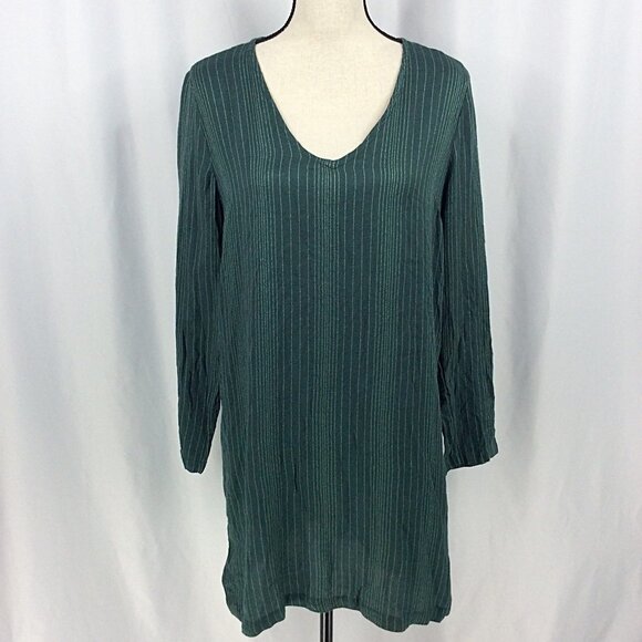 RVCA Dress Womens Size Medium 10 Green V-Neck Shift Lightweight Beach Skater - Picture 1 of 8